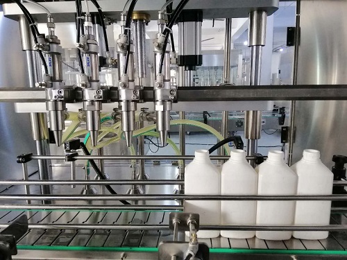 食用油灌裝機(jī)屢次調(diào)試不見好轉(zhuǎn)？那是因?yàn)槟銢]有盤對(duì)他
